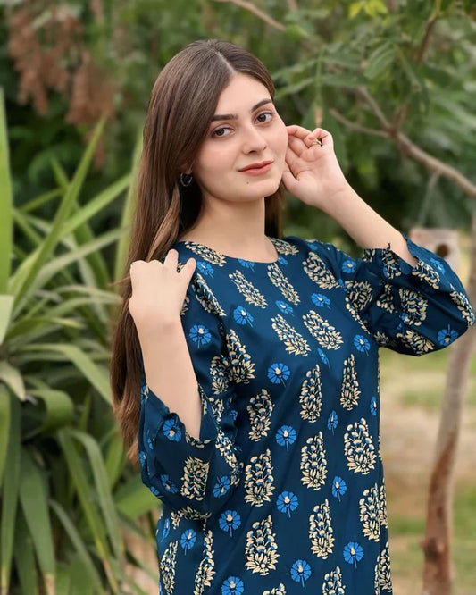 LONG LENGHT With White Trouser